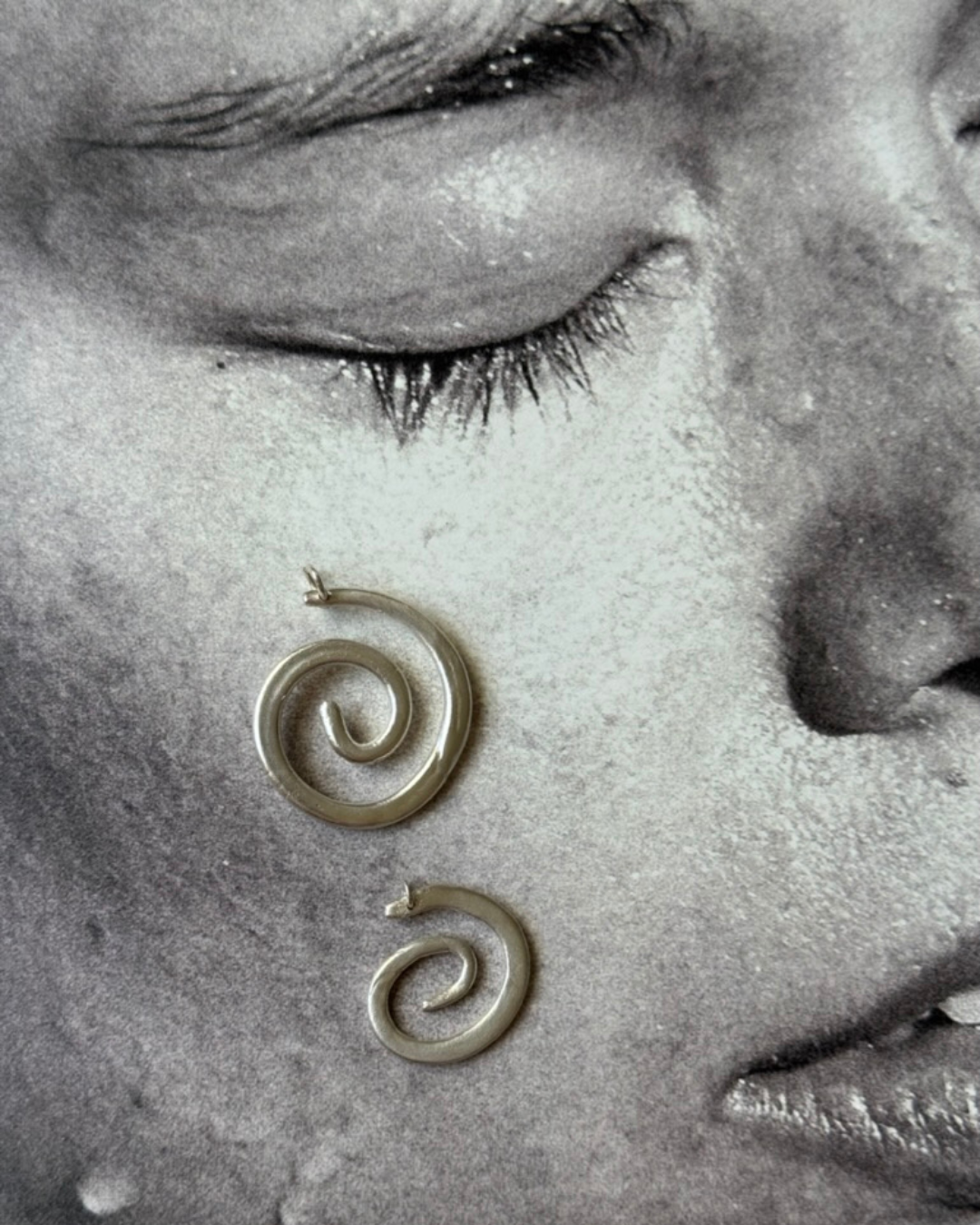 Suki Pendant (Mini)