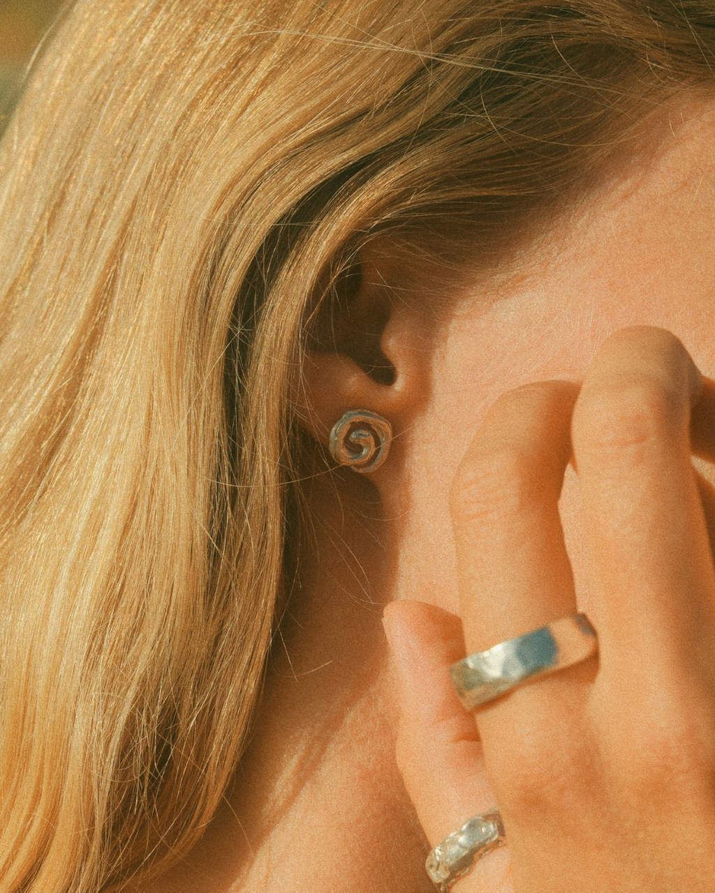 Suki Studs